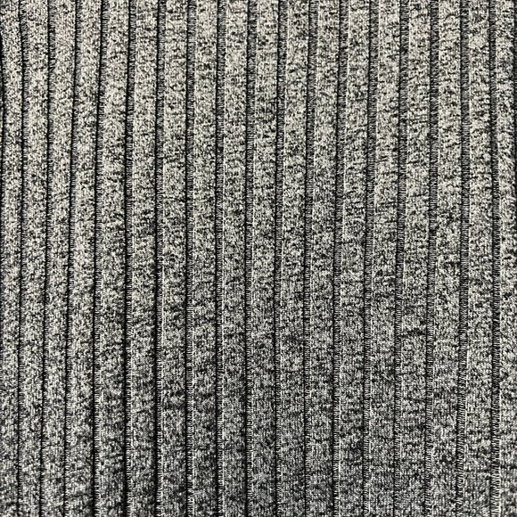 Ribbed Grey top - Picture 4 of 4